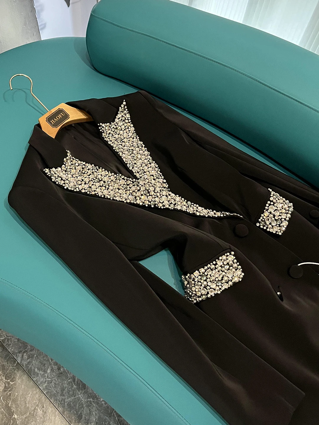 Faionable Handmade Long Diamond Embellied Slim Fit Suit Jaet 2025 Sle A382 Commute Sle Button Detail Hollow out De...