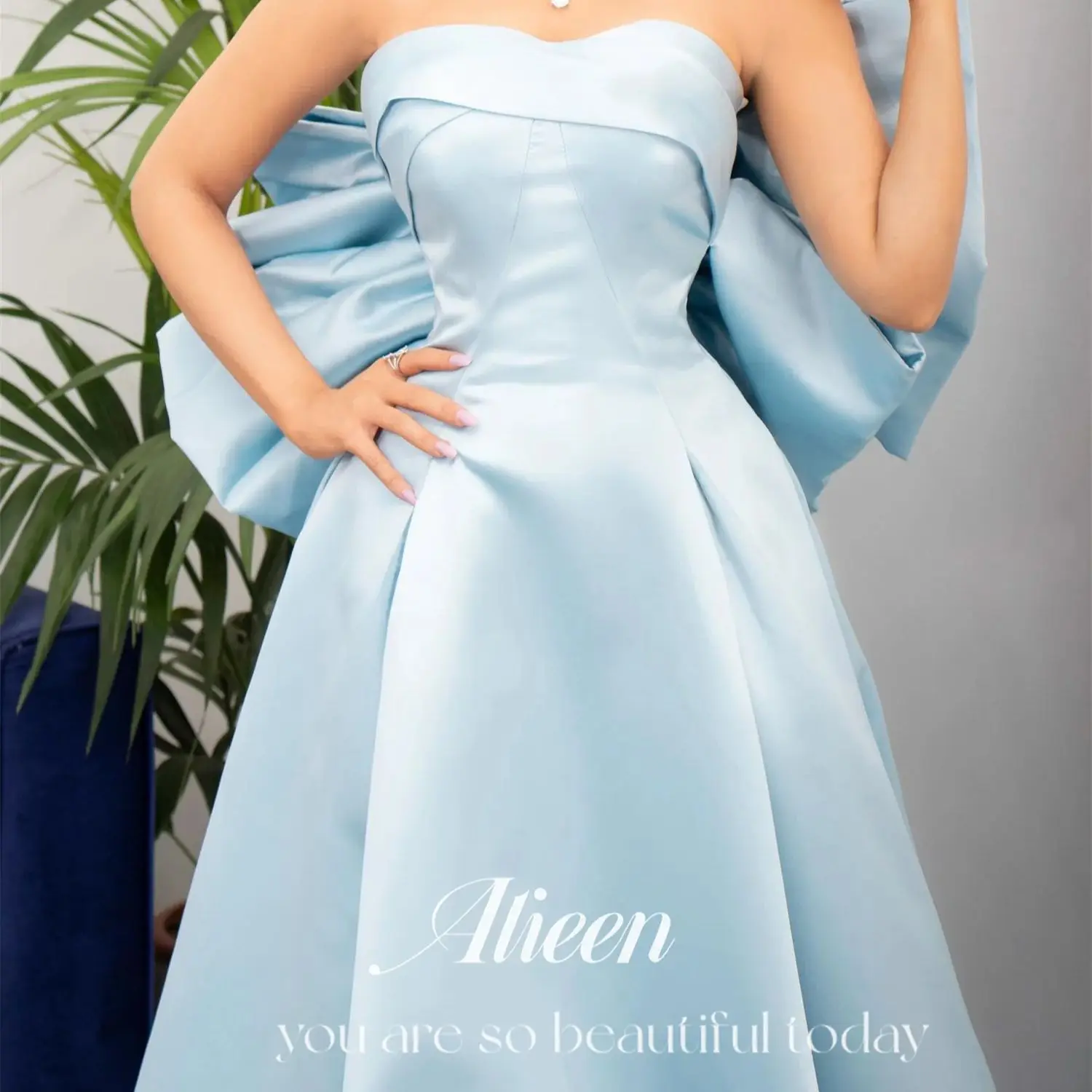 

Aileen Big Bow Light Blue Satin Dubai Evening Dresses Luxury Ball Gowns Elegant Guest Wedding Dress Robe De Soiree Femmes Party