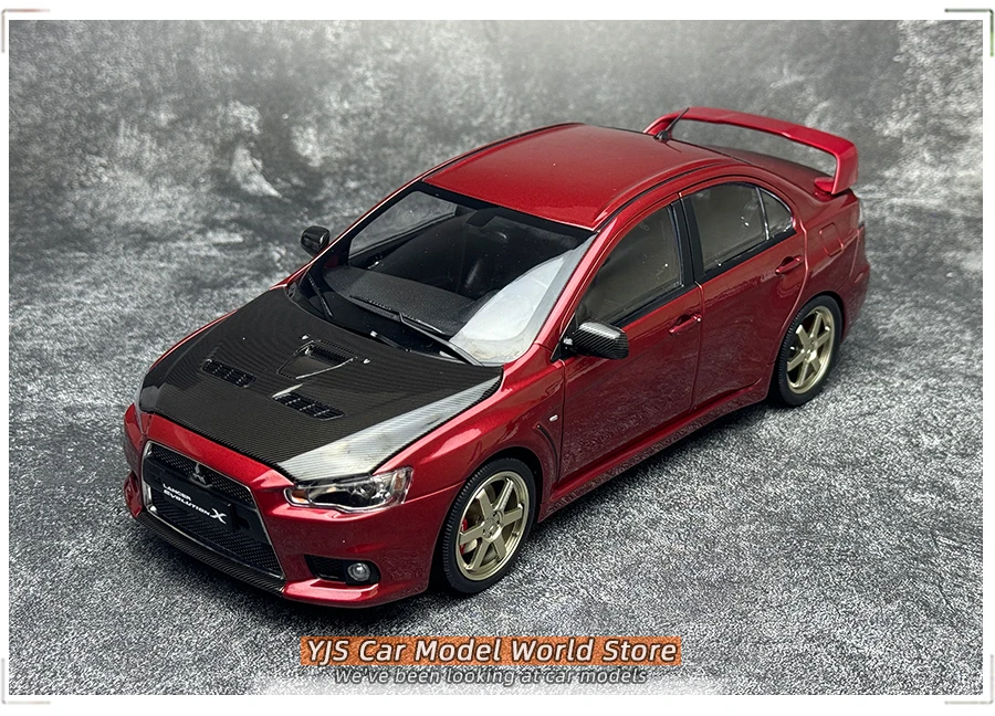 Modelo VIAT em escala 1:18, novo Mitsubishi Lancer Evolution X em