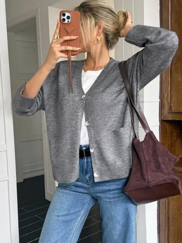 

Women's Solid Color Long Sleeved Sweater with Button Leisure Vacation Woolen Clothing for Autumn And Winter 2025