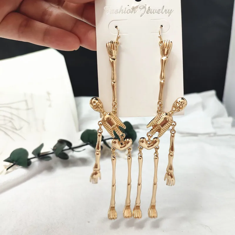 Creative Halloween Skull Dangle Stud Earrings for Women Gothic All Saints\' Day Jewelry Metal Drop Statement Pierced Ear Gifts