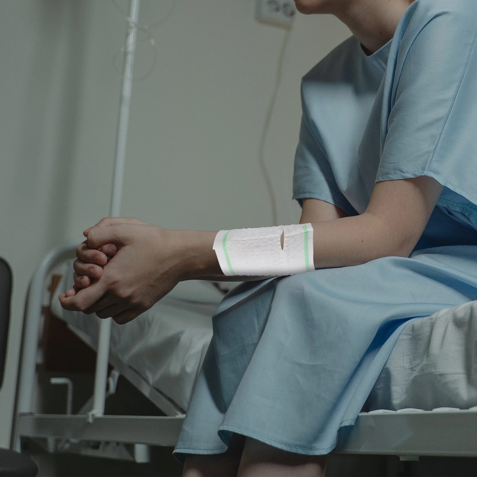 

1Pcs Arm Care Breathable Mesh Sleeve Elastic Cotton Tube Protective Medical Nursing Fixed Bandage Elastic Mesh Breathable