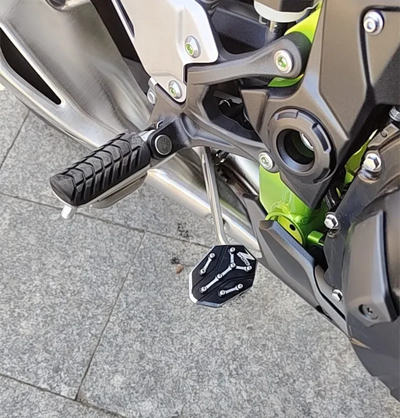 Motorcycle accessories are suitable for Z900 900SE 17-23 modified foot brake brake lever enlarged anti-skid pad