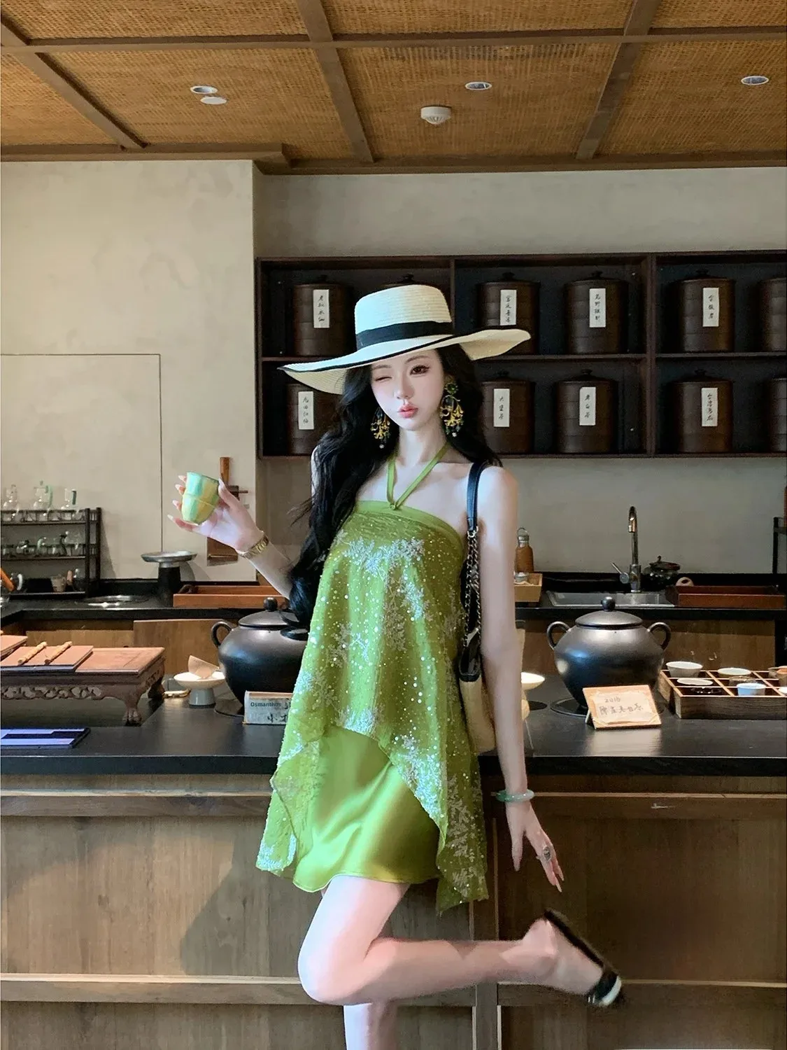 Syqiao Summer Neck Hanging Small Shirt Bead Embroidery Irregular Women's Top Bamboo Shadow Thousand Layers Ladies Vest