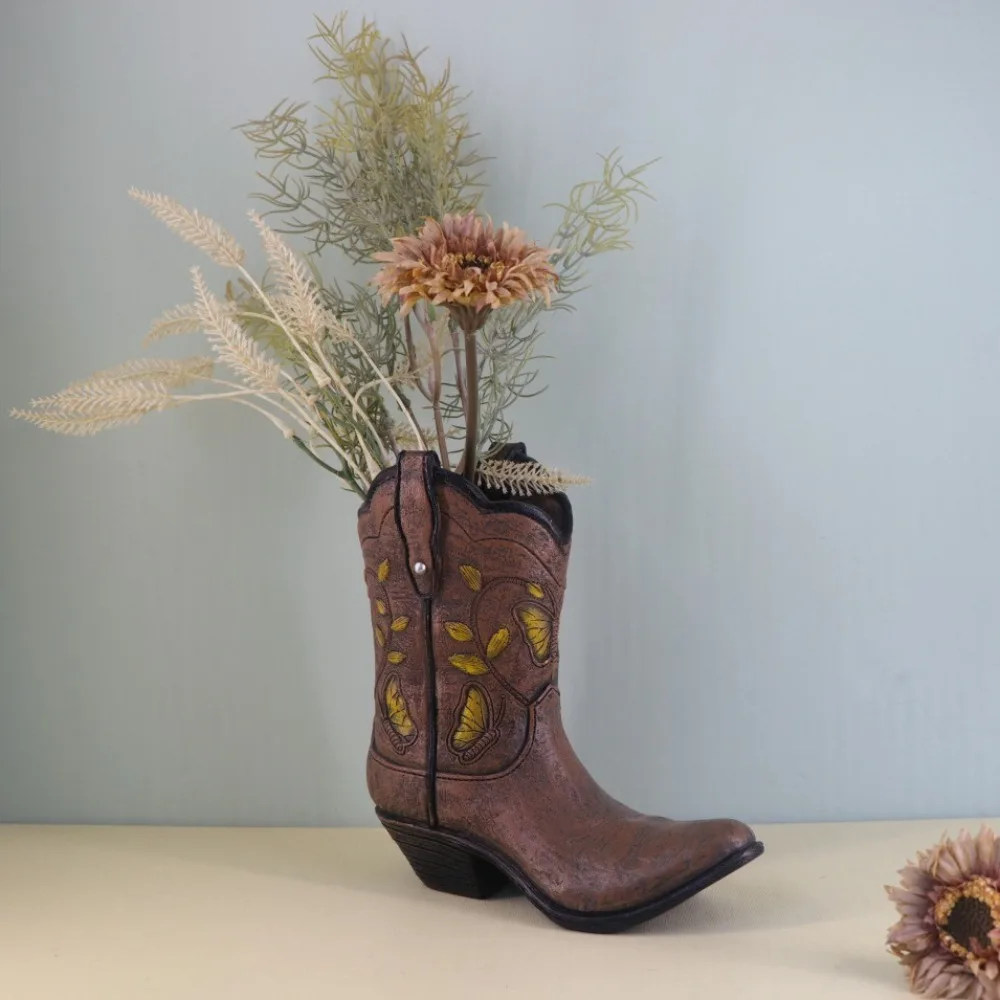 Durable Unique Boot Shaped Vases Resin Elegant Boot Flower Pot Handmade Waterproof Flower Arrangement Pot Office Decor