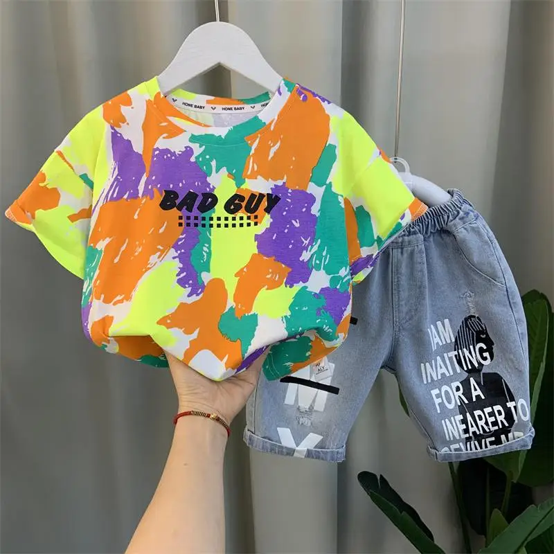 

Boys Summer 2-Piece Outfit Set Short-Sleeved T-Shirt And Denim Shorts Children's Clothing 90-150cm