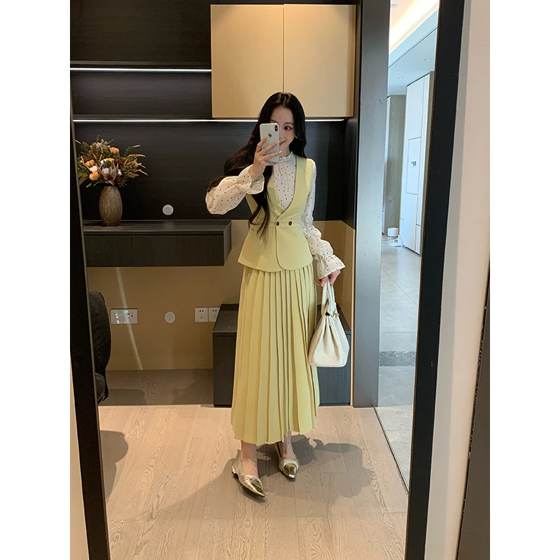 

Spring Season Women's Chequered irt And Vest Set Slimming Skirt Long Sve Faion Ensemble Regular Length Polyester Blend