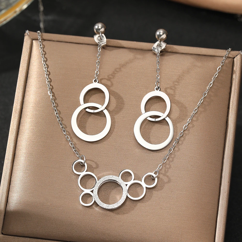 Stainless Steel Necklace Fashionable Hundred Double Circles Accessories Sparkling Frosted Pendant Necklaces For Women Jewelry