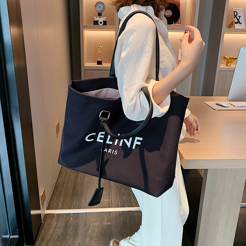 

Stylish Classic Leather Crossbody Bag For Women Handbag Messenger Shoulder Elegant Design Brand Luxury Fashion
