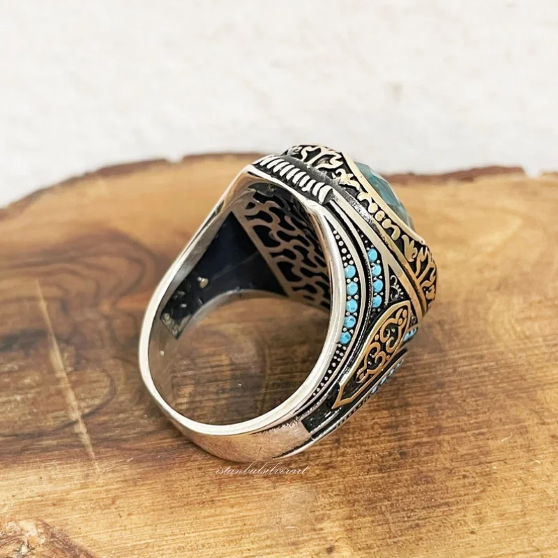 Vintage Metal Craftsman Engraved Signet Ring Inlaid Sea Blue Zircon Men\'s Business Punk Biker Ring