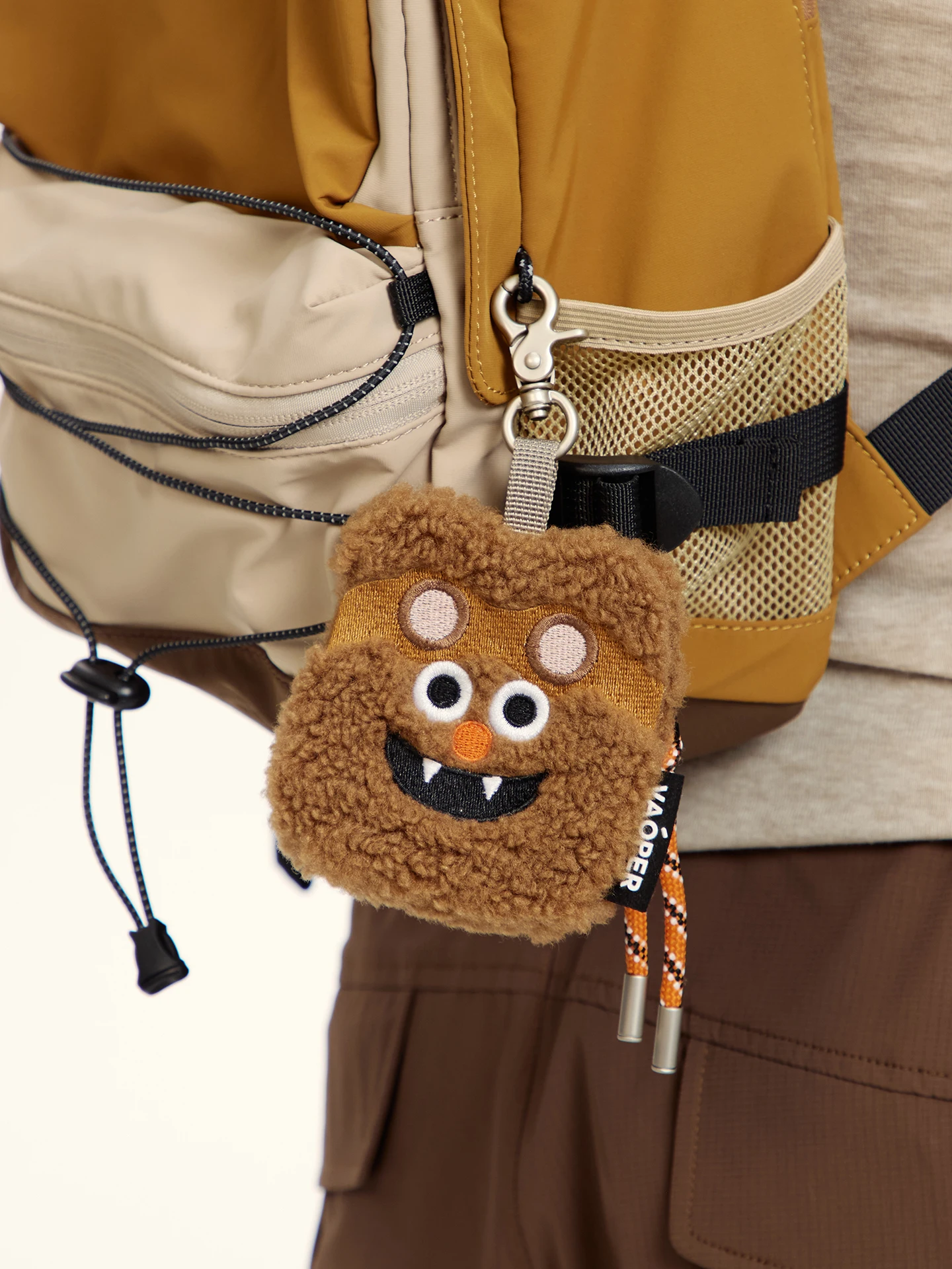 

Cute Plush VAOPER Earphone Key Storage Bag Bear Doll Pendant Women's Fashion Small Bucket Shape Polyester Inner Bag
