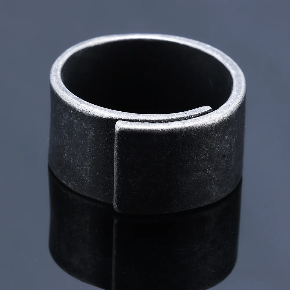 

Gender-free Wind Jewelry for Men and Women Is Simple and Retro to Make Old Ring Jewelry