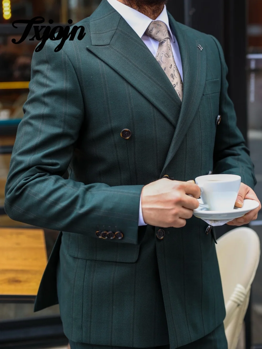 Classic Solid Color Men Suit Set 2PCS 2025 Fashionable Peak Lapel Men Suit For Best Man Formal Double Breasted Suit Trajes For H