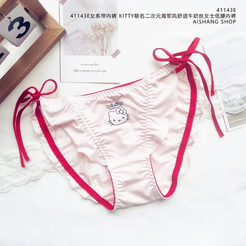 Urocza bielizna Hello Kitty Wygodne majtki sportowe typu stringi z jedwabiu mlecznego dla dziewczynki z niskim stanem, idealne na plażę i do pływania, damskie akcesoria.