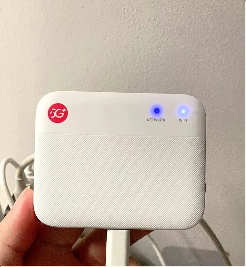 ZTE-enrutadores WIFI inalámbricos F50 5G Pocket Ufi 5G, Sub-6 SA/NSA N1/5/8/28/41/78 4G Cat15 2,4G/5G Wifi (sin batería)