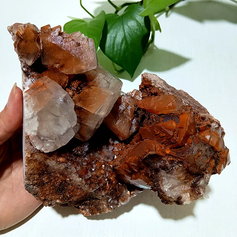 Natural Stones Red Crystal Cluster Symbiosis Mine Meditation Energy Crystal Feng Shui Room Ornament