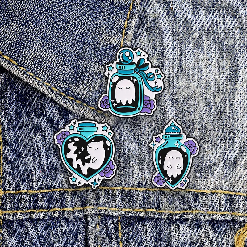 Halloween-Hexen- und Schwarzkatzen-Emaille-Anstecker, Kürbis-Haus- und Lesekatzen-Pin, gotische, düstere, ästhetische Metallbrosche als Partygeschenk – Detail 6