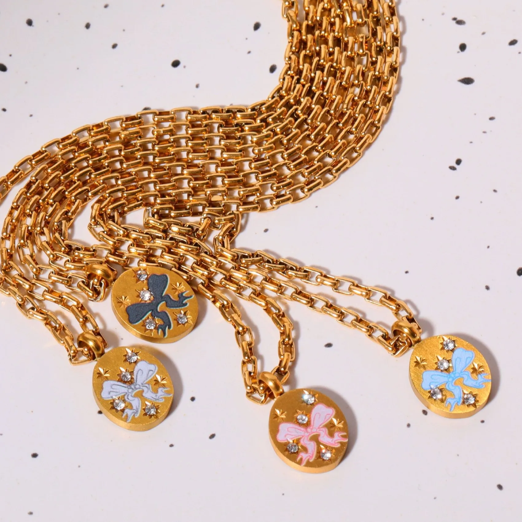 

SongYi Fashion ladies titanium steel bow hand-painted butterfly necklace color-retaining 18K gold plated necklace jewelry gift n