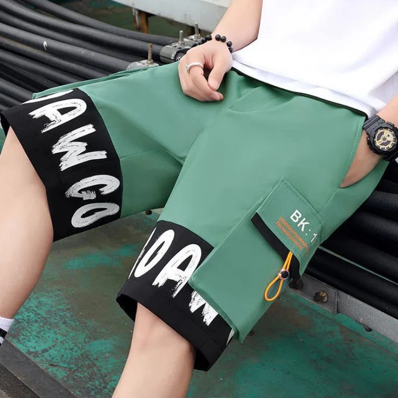 Trend Fashion Versatile Summer Men\'s Elastic Waist Drawstring Pockets Letter Print Young Style Casual Loose Knee Length Shorts