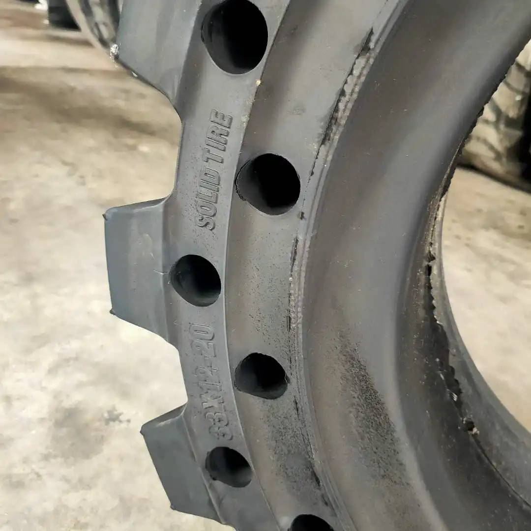 Spare Part Tire with Rim 33*12-20 with Competitive Price