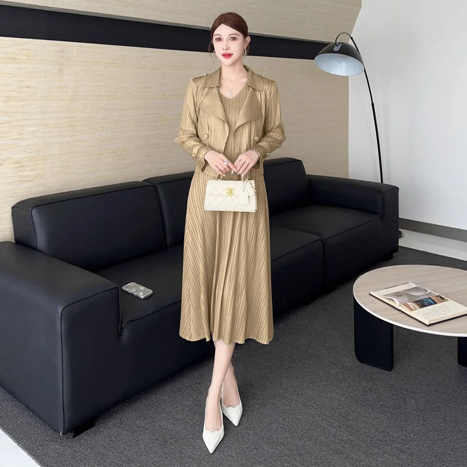 Miyake Pleated Autumn New Outfit Set for Women, Simple, Fashionable, High-end, Vest Skirt, Temperament Jacket Two-piece Set