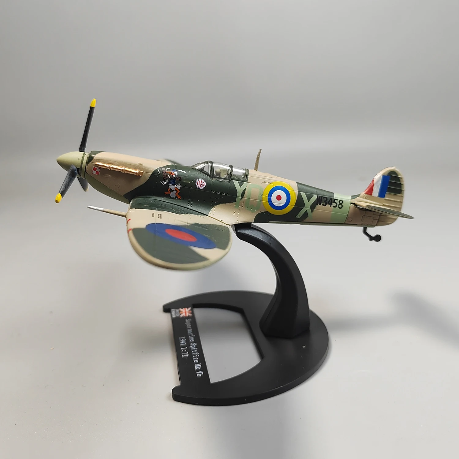

Luppa 1:72 Scale Britain Tempest Jet Fighter Model Diecast Alloy Classics Nostalgia Toy Souvenir Gift Collectible Static Display
