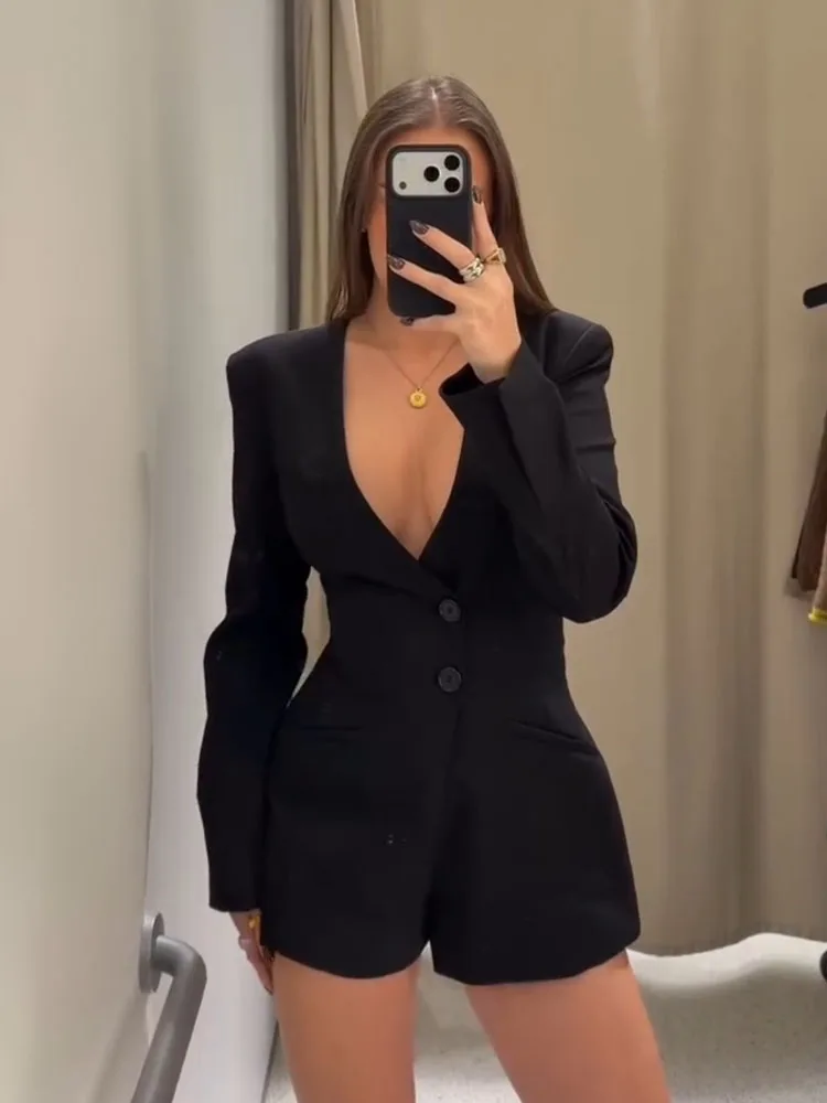 

HH Elegant Women Sexy V-Neck Long Sleeves Pocket Buttons Decoration Street Jumpsuit Woman Casual Short Blazer Jumpsuit Mujer
