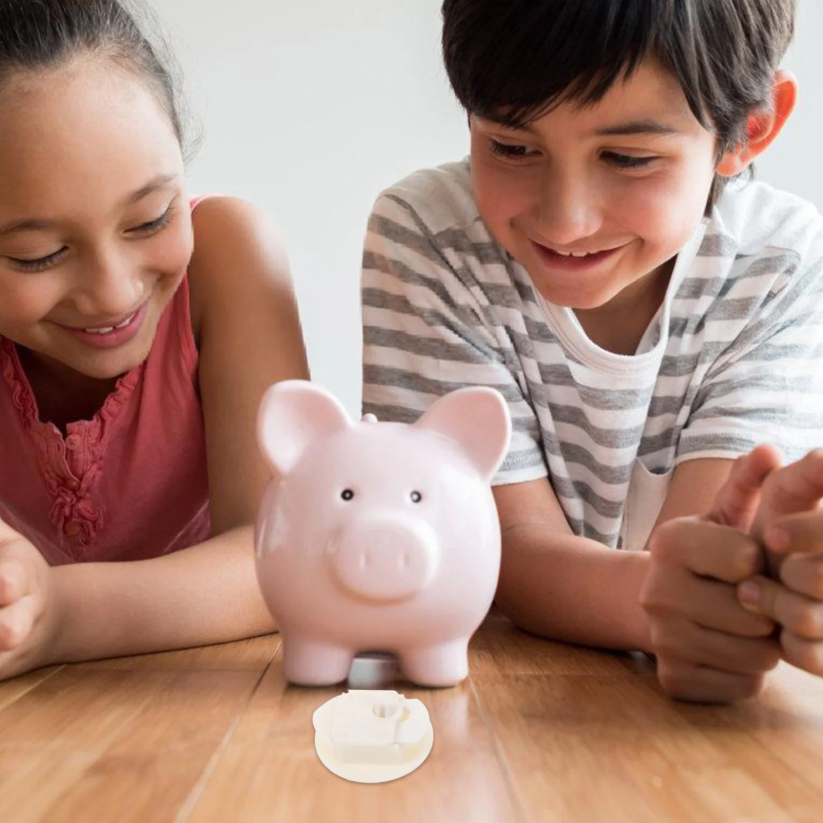 

5Pcs Piggy Bank Lock Stoppers Plastic Money Saving Box Covers Secure Coin Jar Bottom Stopper Plug Replacement Stopper Plugs