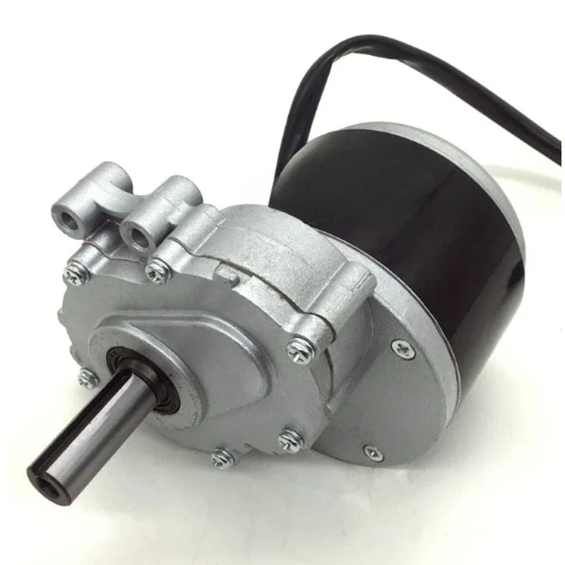 24V 250W Brushed Wheelchair Motor 75‑200RPM Low Speed Electric DC Motor with Brake for Mobility Scooter Wheelchair Replacement
