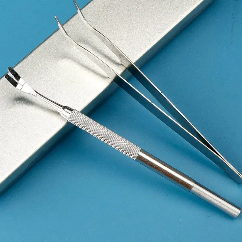 1Set Portable Tick Removal Tweezers Professional Painless Tick Remover Tool for Dogs Cats Pets Human Tick Extractor Accessories
