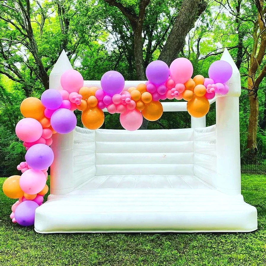 White Inflatable Trampoline Inflatable Wedding Jump House Moon Bounce House