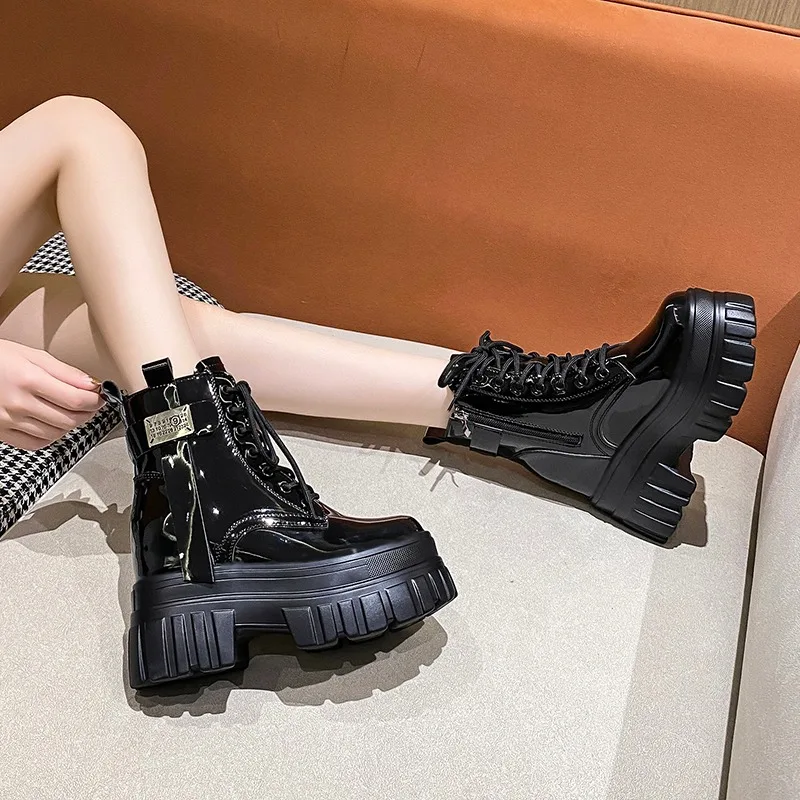 Women\'s High Platform Motorcycles Boots Winter 10CM Wedge Heels Warm Ankle Boots Chunky Sneakers New Autumn Leather Shoes Woman