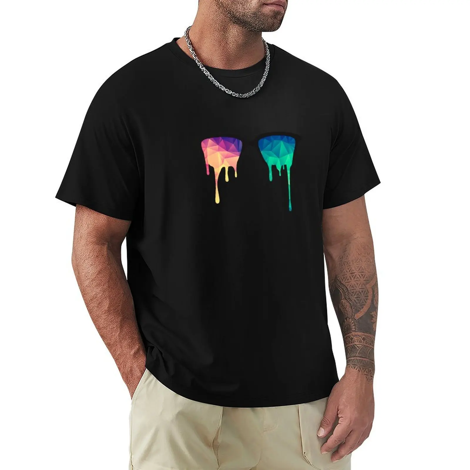 Abstract Polygon Multi Color Cubism Low Poly Triangle Pride / LGBT Design T-Shirt Casual Simple Design Short Sleeve Shirt