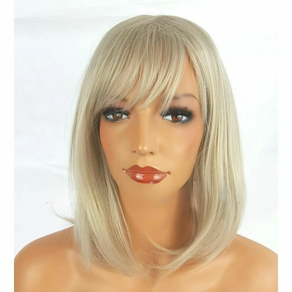 

LIGHT SILVER GREY WOMENS Synthetic SHOULDER LENGTH LAYERED BOB HEAT RESISTANT Wig