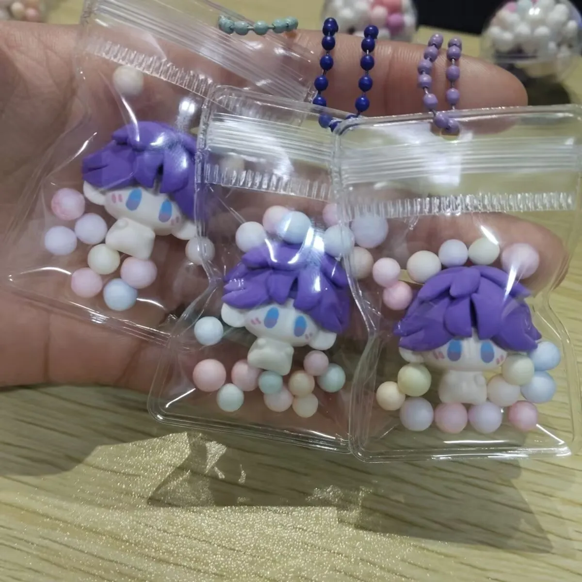 Love and Deep Space Clay Mini Bean Keychain Qi Yu, Qin Che, Li Shen. Shen Xing Hui , is 3cm in size during the day