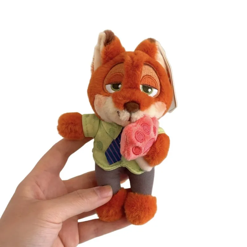 จี้กระเป๋าตุ๊กตาการ์ตูนสุดน่ารักจากดิสนีย์ ซูโทเปีย ฟ็อกซ์ นิค ของแท้ พวงกุญแจตุ๊กตาขนนุ่ม ของขวัญคริสต์มาสสำหรับเพื่อน