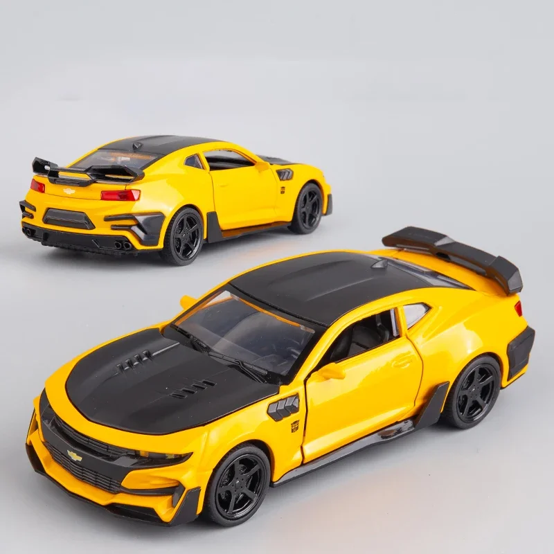 1:32 Chevrolet Camaro Alloy Car Model Diecasts Metal Toy Vehicles High Simulation Sound Light Collection For Kids Gift