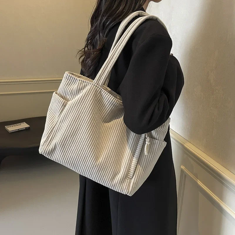 Tote Bag Women's New Trendy Large-capacity Strip Velvet Casual Shoulder Bag Niche Commuting Versatile Bag