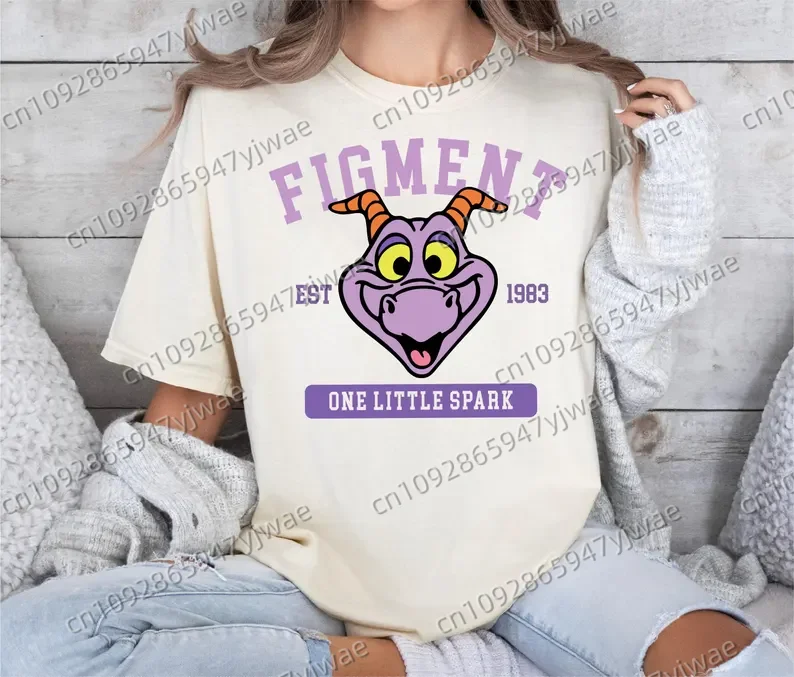 الأرجواني التنين تي شيرت الشكل ليتل سبارك Est 1983 المحملة ديزنيورلد مطابقة المرأة الرجال قصيرة الأكمام القطن الأسرة تي شيرت