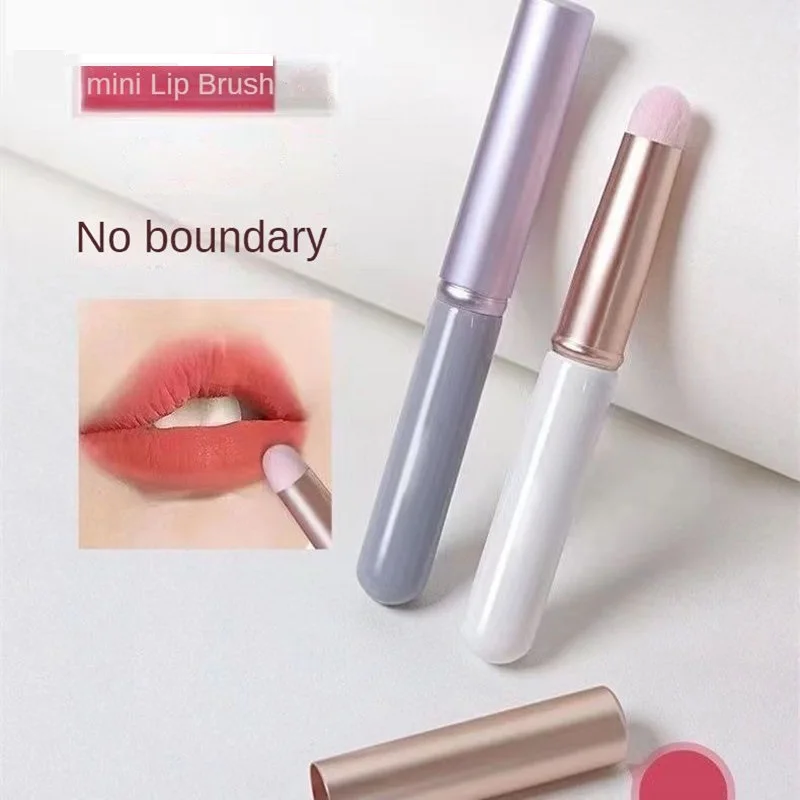 Mini Lip Brush Portable Round Head Carry Lid Lipstick Brush Concealer Brush Soft synthetic Girl Lip Gloss Smudge Makeup Brush