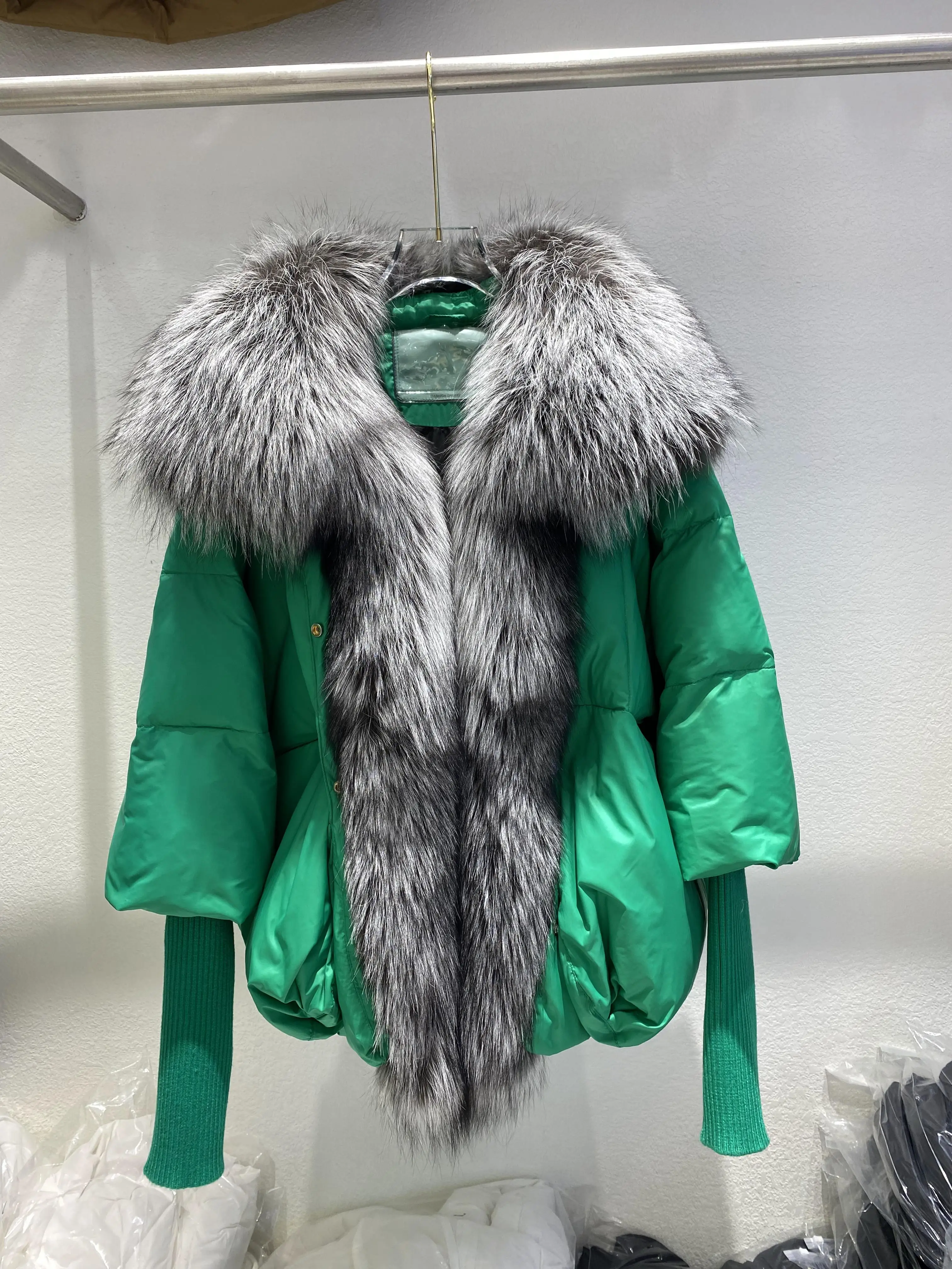 Janveny Large Real Silver Fox Fur Collar 2026 White Duck Down Jacket Women Winter Luxury Puffer Coat Oversize Feather Outwear