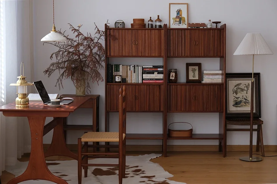 Simple Mid-Ancient Shutter Teak Solid Wood Vintage Bookcase Storage Storage Dining Side Display Cabinet
