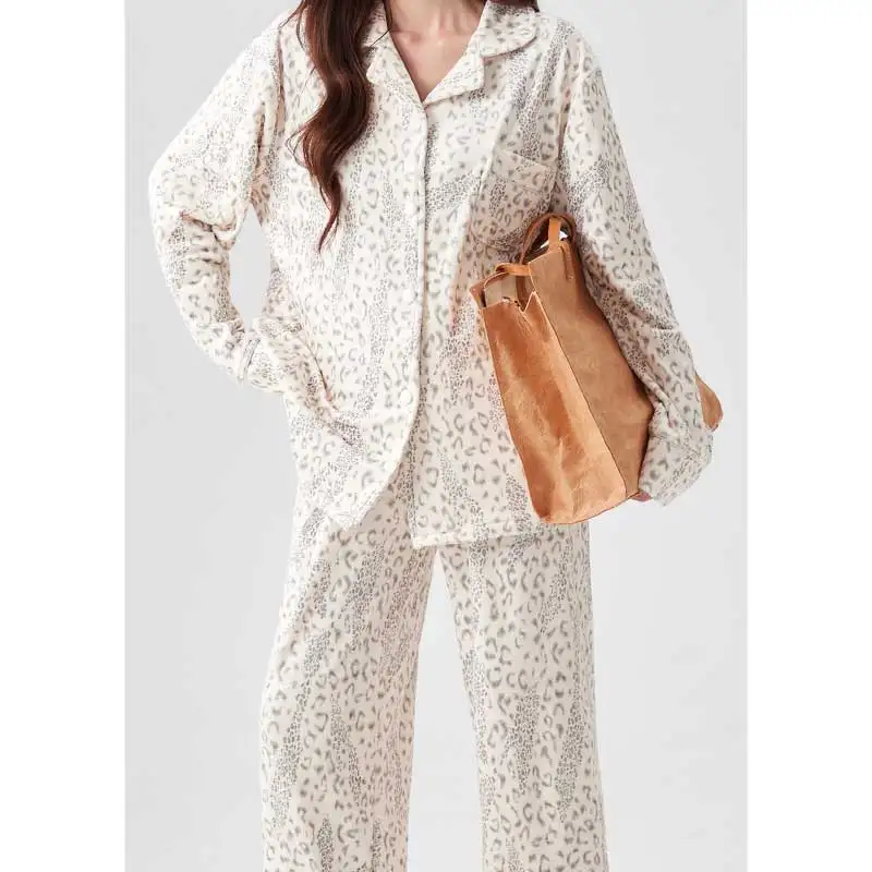 

Пижамный комплект женский светло-голубой с оранжевым звездным узором, осенний, из приятной для кожи ткани, с завязками спереди, рукава три четверти