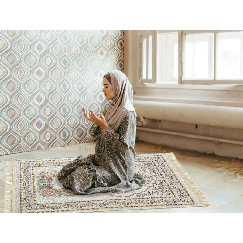 VIKAMA Persischer Blumen-Gebetsteppich Retro Palastmuster Rutschfeste Gebetsmatte für Eid al-Fitr Tragbarer Quasten-Gebetsteppich