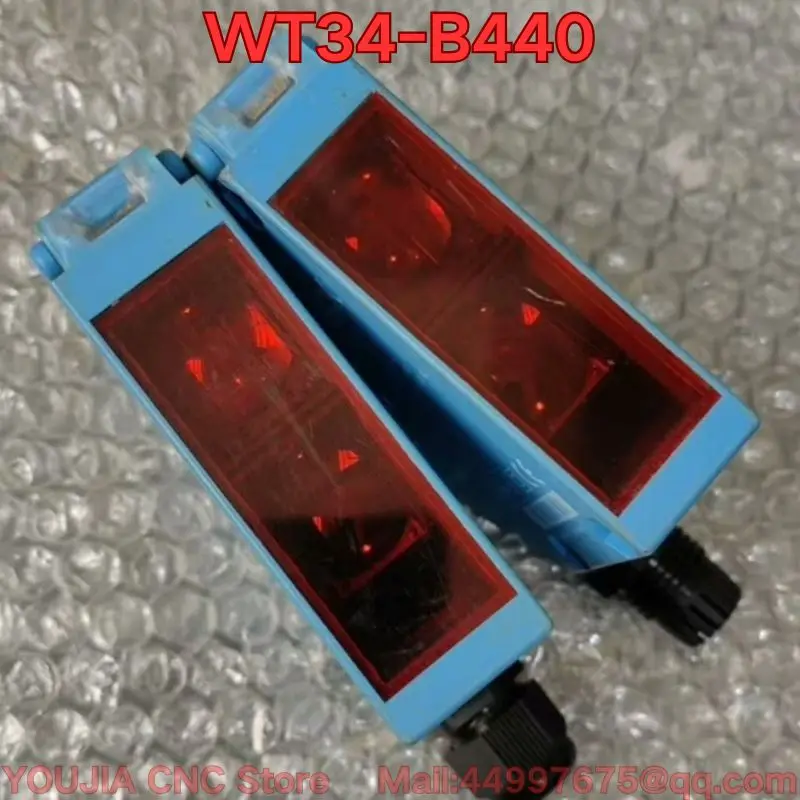 

Second-hand WT34-B440 photoelectric sensor function test is normal Latest Pricing for 2026