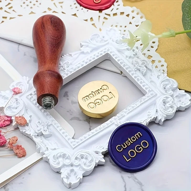 

Набор сургучных печать размером 25/30 мм с 1 деревянной ручкой, круглая восковая печать на заказ для праздничных торжеств, украшения свадебных приглашений