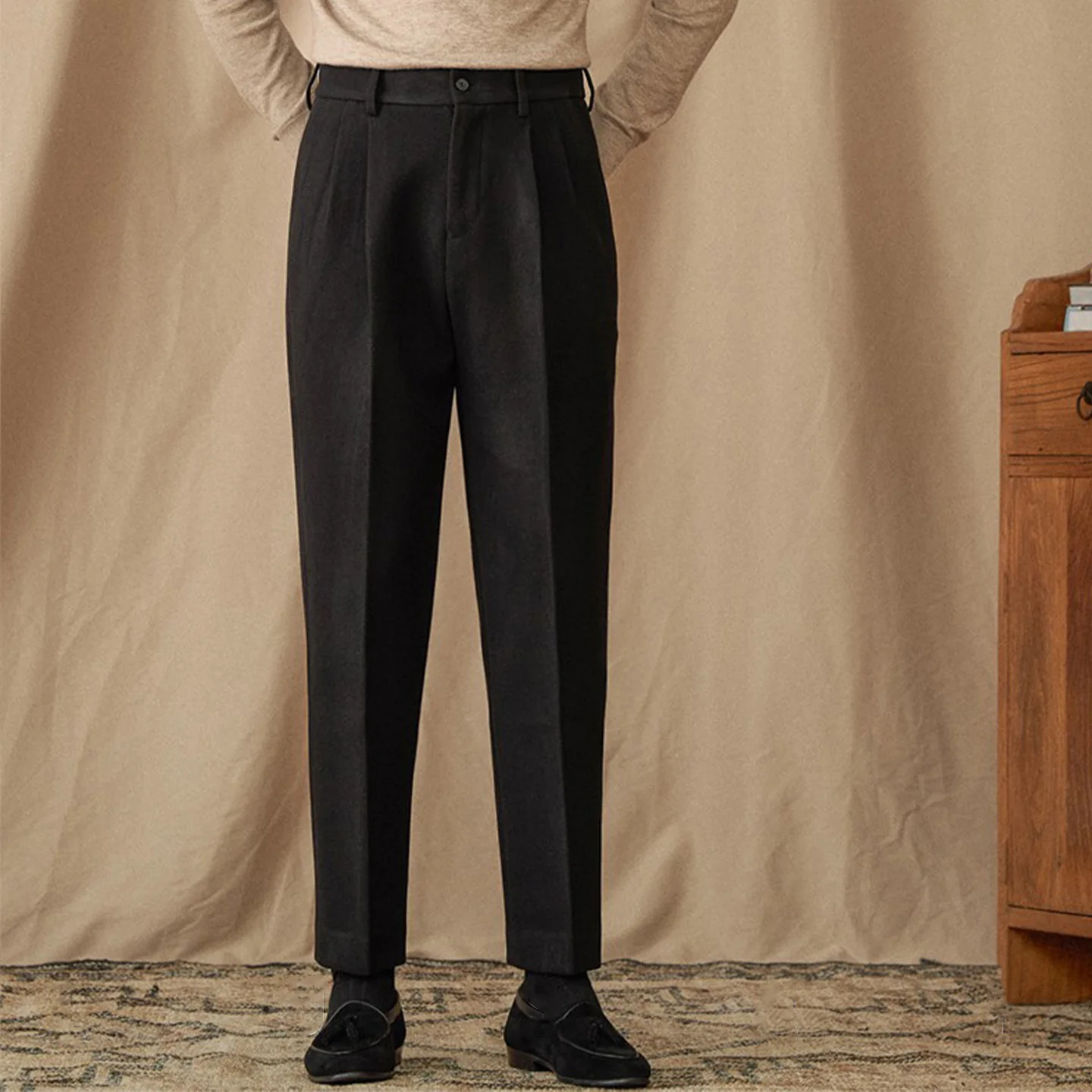 

Men's Autumn and Winter New Casual Straight-Leg Trousers, Woolen Commuter Style, Korean Style, Light Mature Fashion, High-End Straight-Leg Trousers