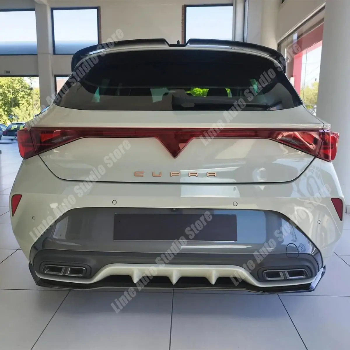 

Rear Spoiler Cap For Seat Cupra Leon MK1 2021-2026 Car Trunk Top Roof Tail Wing Splitter Lids Black ABS Trim Body Kits Tuning