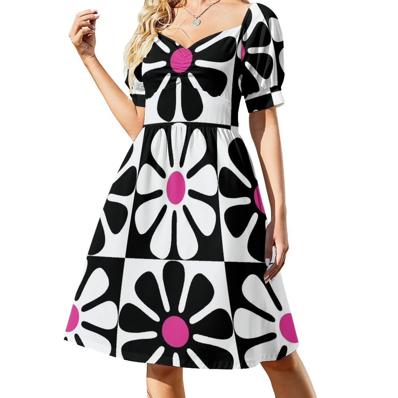 

60's Retro Big Flowers in Black, White and Pink Short Sleeved Dress Dresses gala summer dress womens 2025 Dress