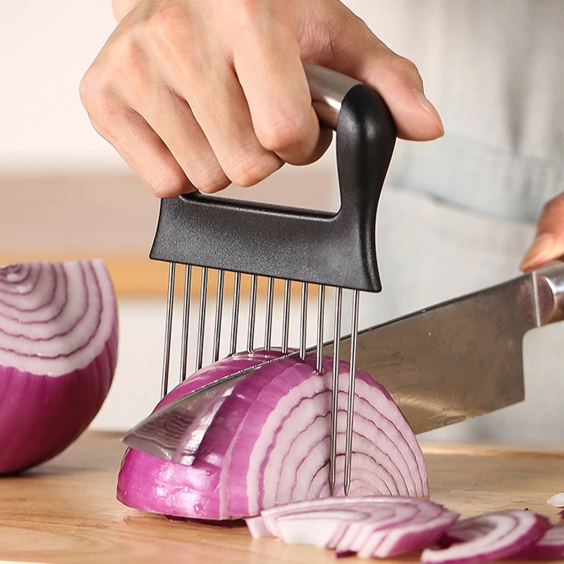 Stainless Steel Onion Cutter Holder Food Slicers Assistant Tomato Onion Slicer Holder Vegetables Cutting Fork Kitchen Gadgets